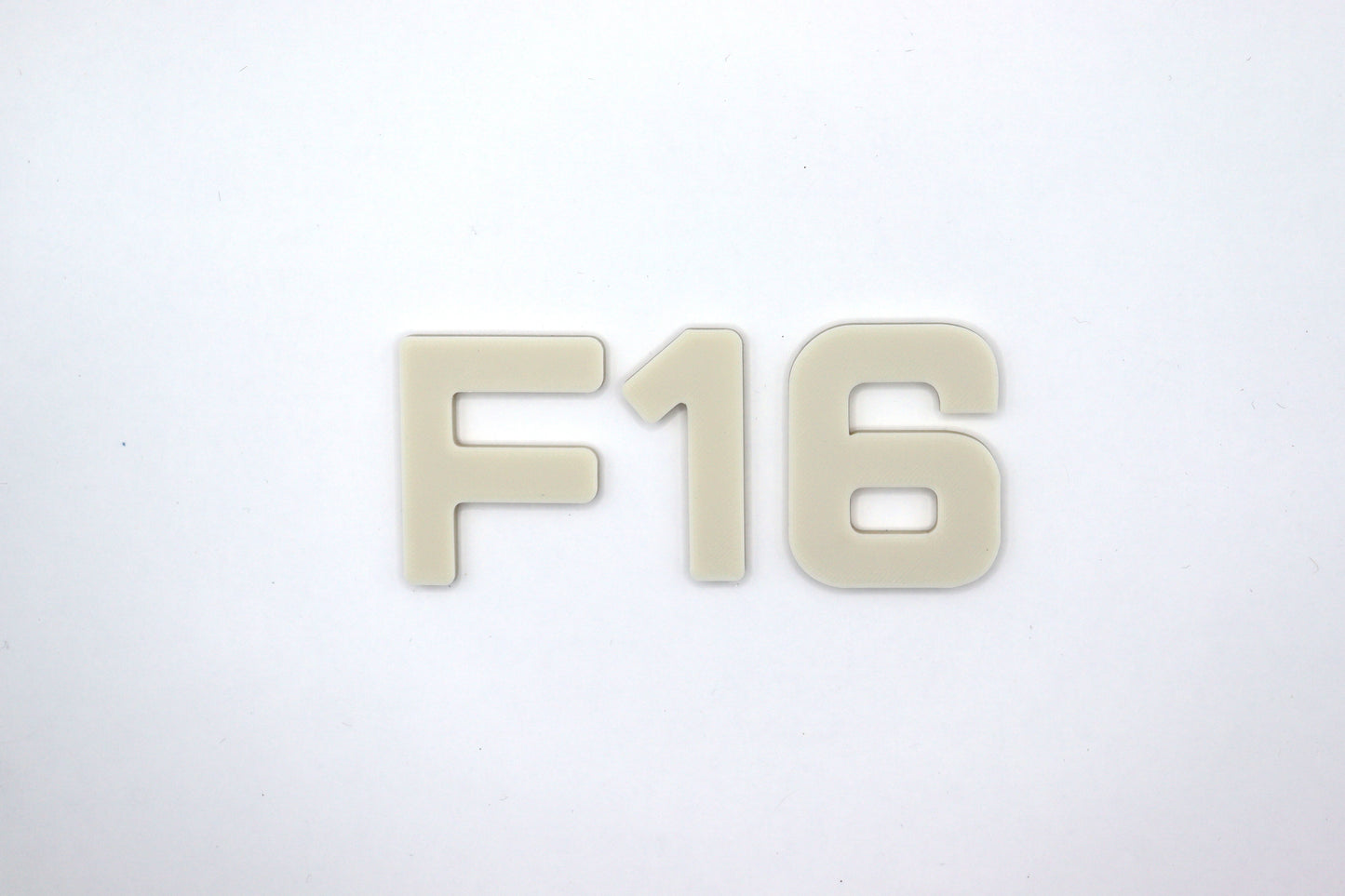 F 16 logo