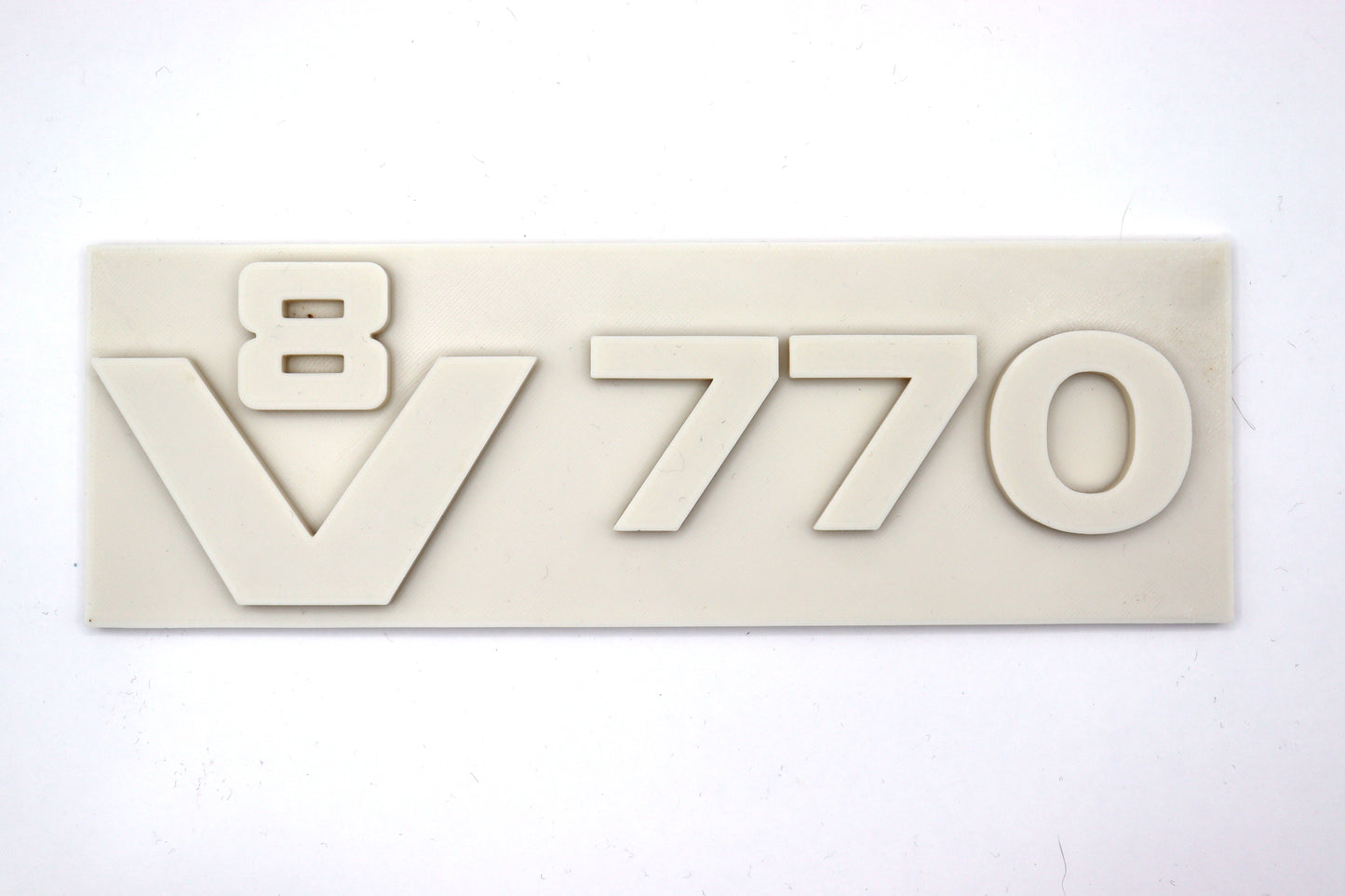 oldskool V8 770 bordje