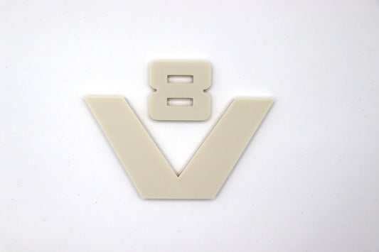 oldskool V8 logo groot